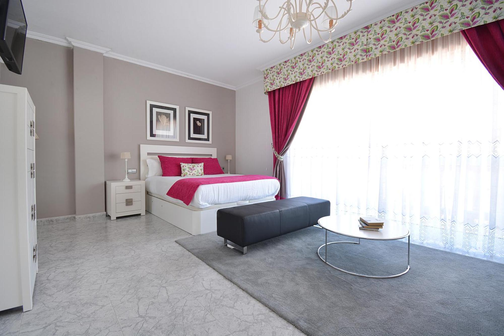 Holiday home Galihost - Enorme Casa Con Piscina En Villanueva De Arosa